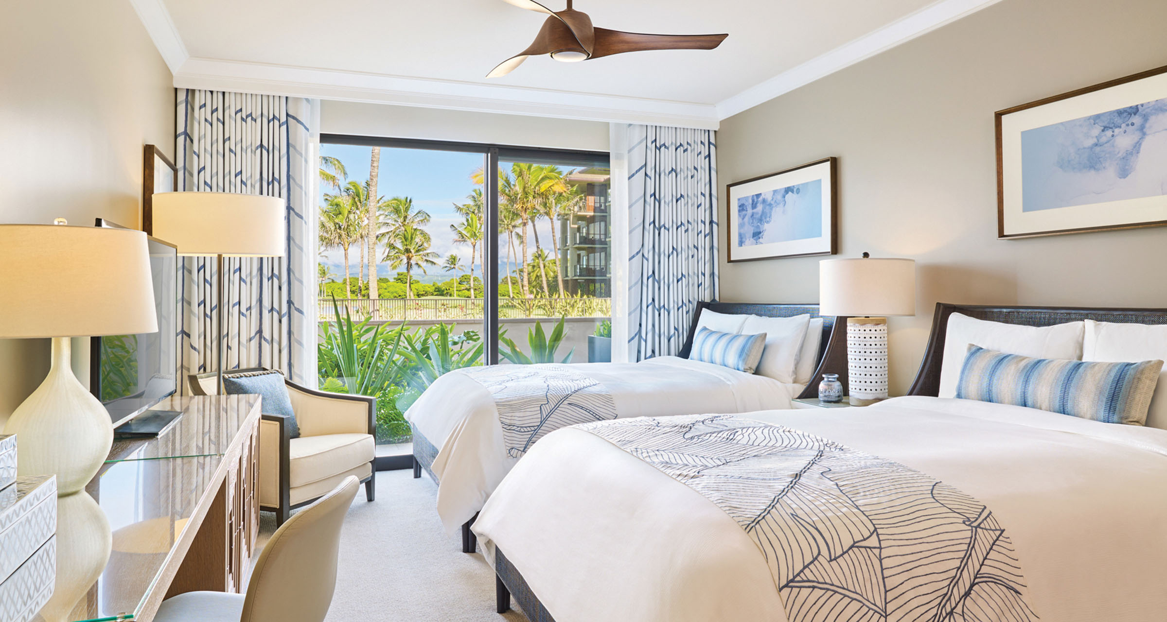 Kaiholo double bedroom