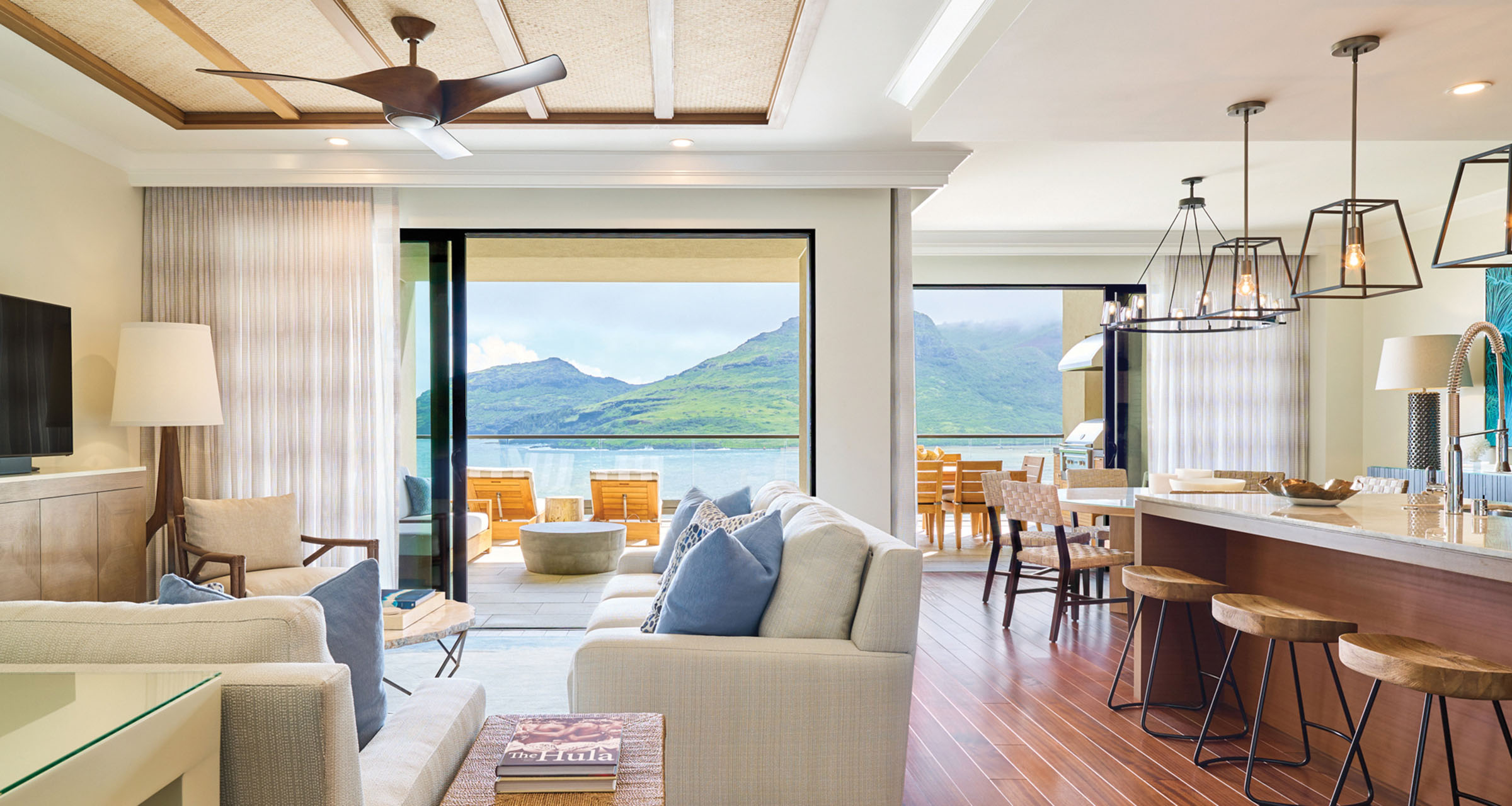 Kaiholo living room