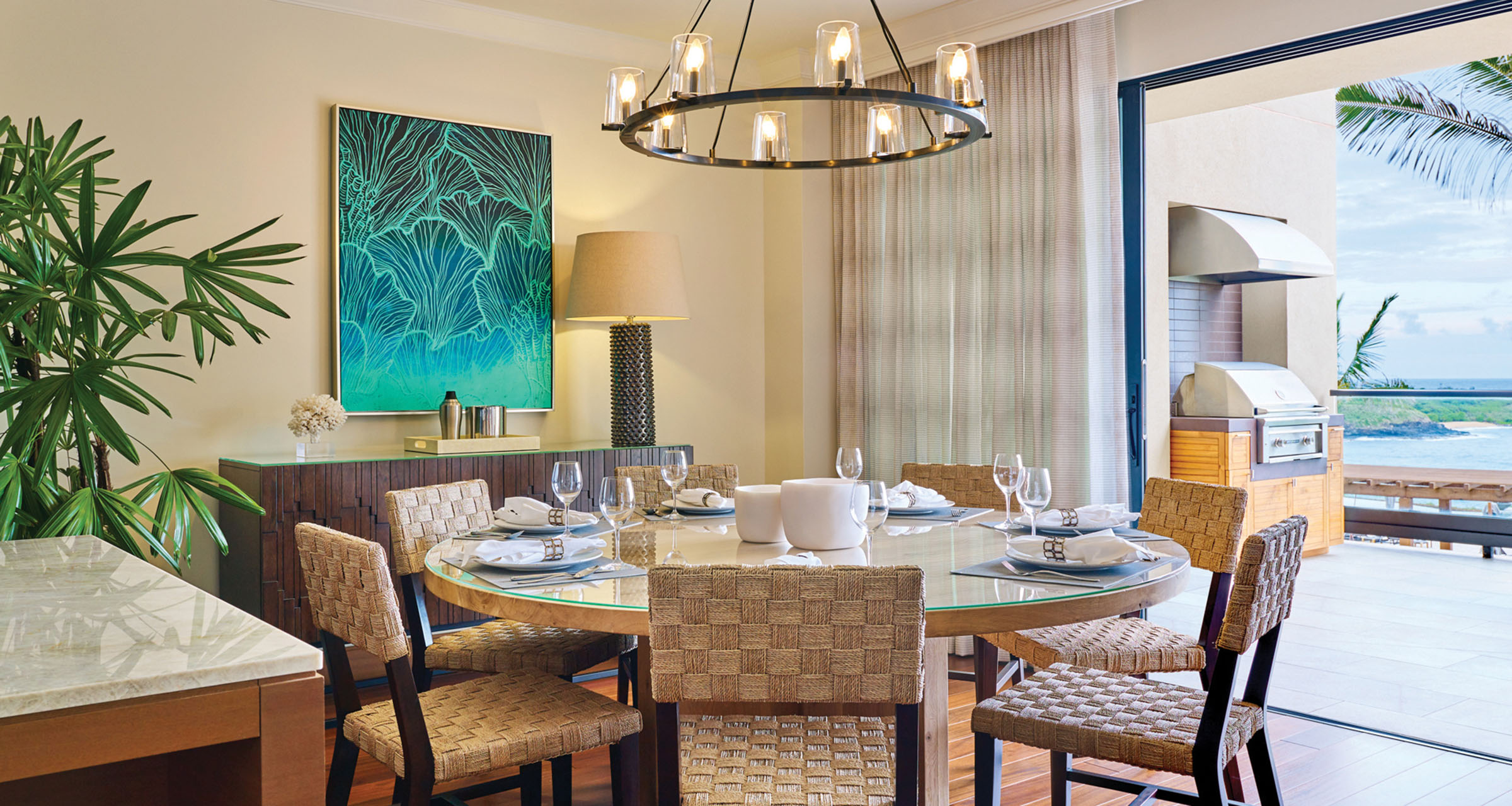 Kaiholo dining room - Luxury Oceanfront Homes in Hawaii for sale