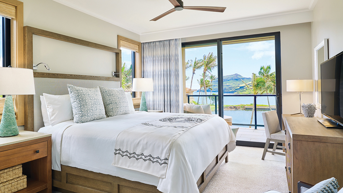 Maliula master bedroom - Beachfront home for sale in Kauai, Hawaii