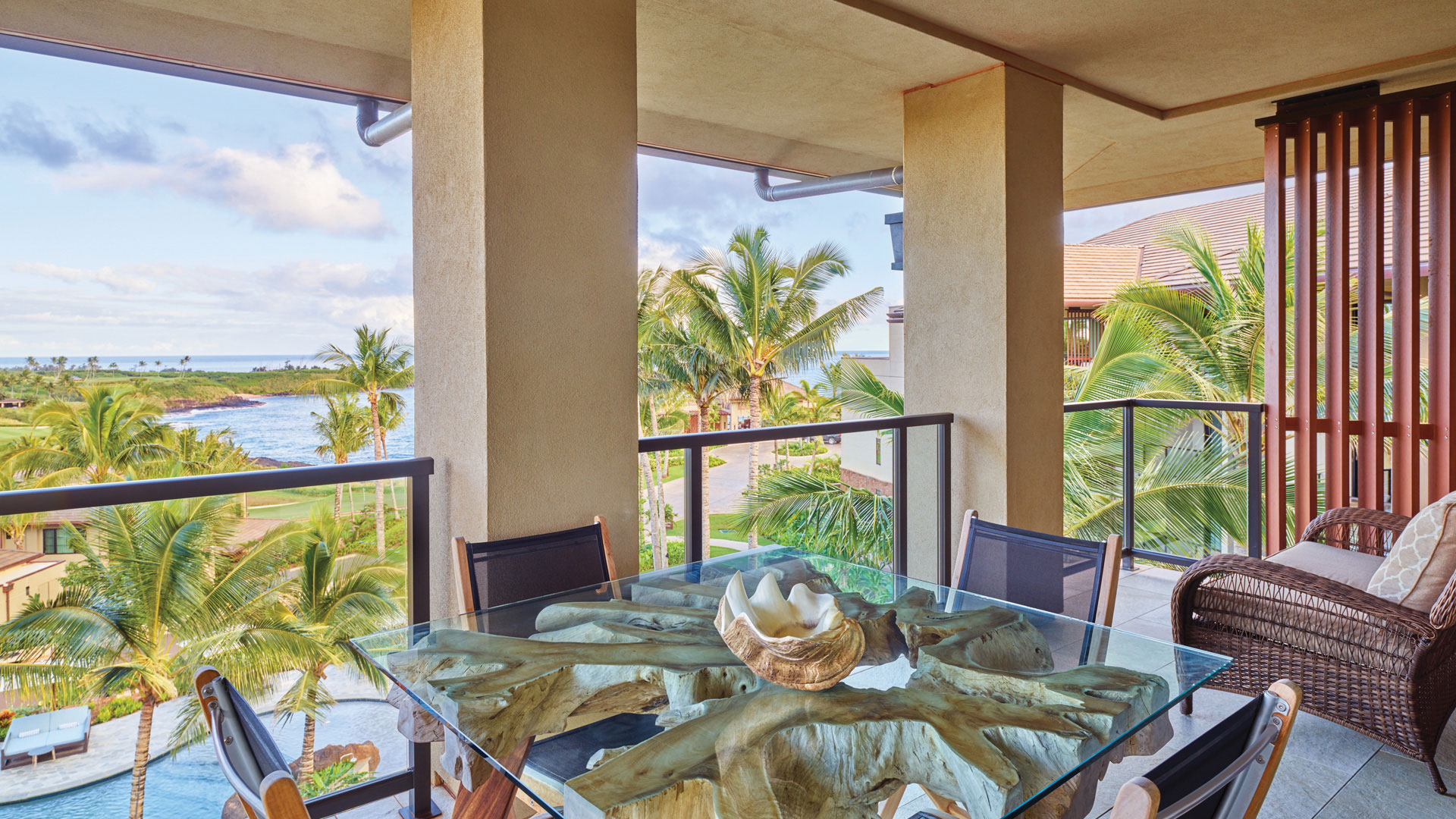 Maliula Unit 2407 - Lanai