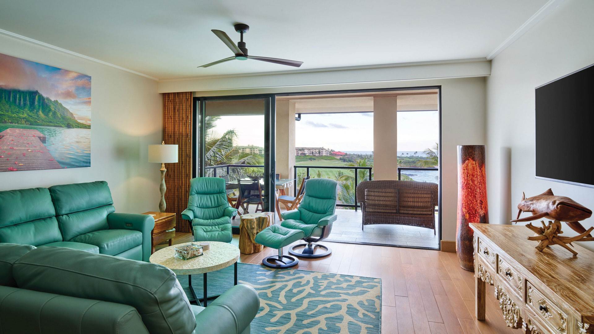 Maliula Unit 2407 - Living Room
