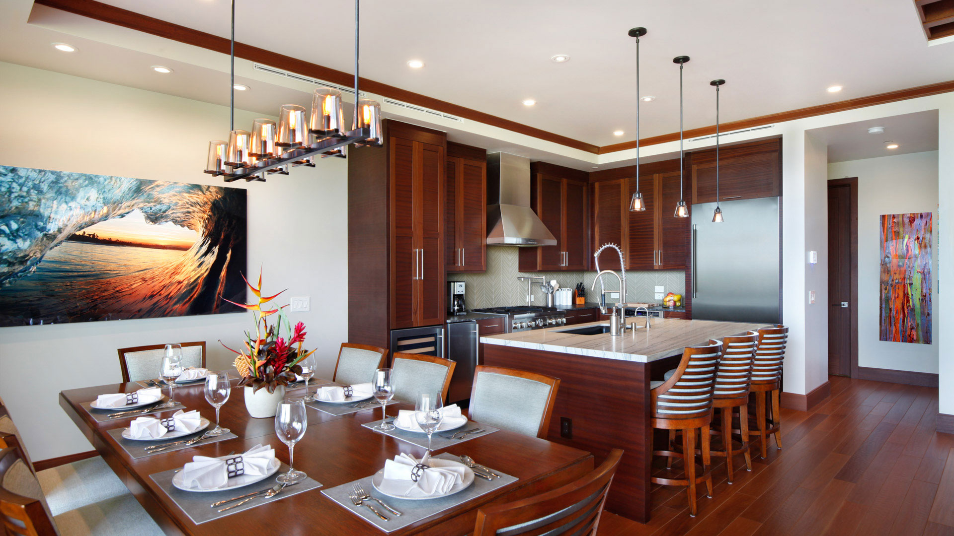 Laola Townhomes - Dining Room and Kitchen